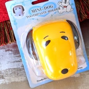 MINI-DOG TOOTHPASTE & TOOTHBRUSH HOLDER WALL MOUNTED